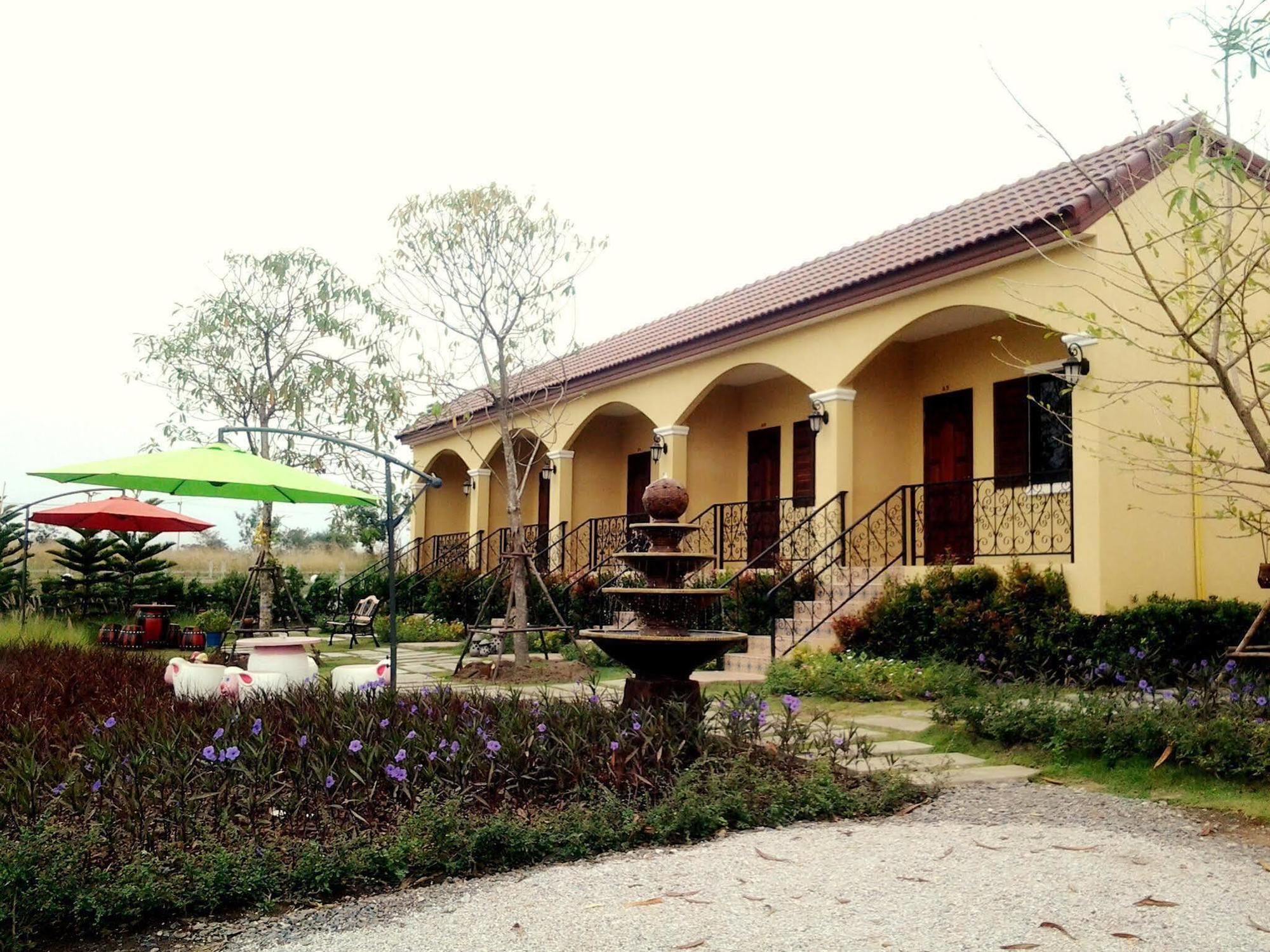 Sierra View Resort Ban Khanong Phra Nua Exterior photo